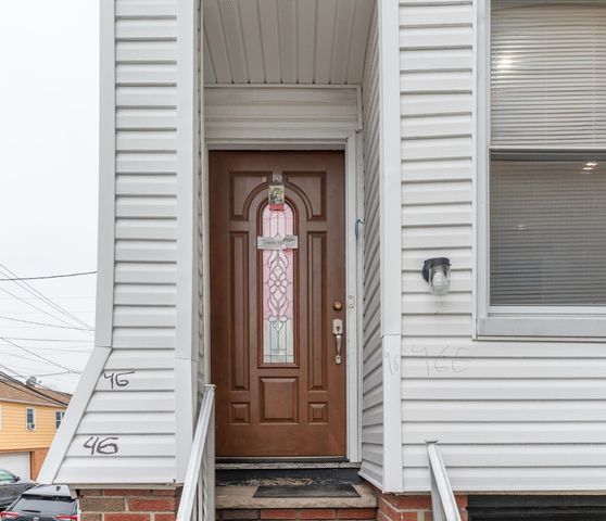 46 EAST 28TH ST, Bayonne, NJ 07002