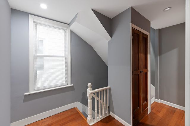 46 EAST 28TH ST, Bayonne, NJ 07002