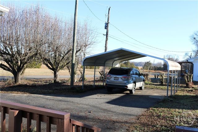 640 Gholston Street, Comer, GA 30629