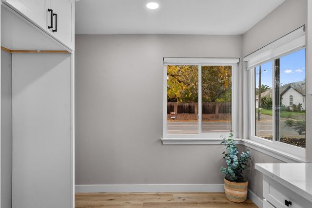 6200 Kiernan Dr, Carmichael, CA 95608