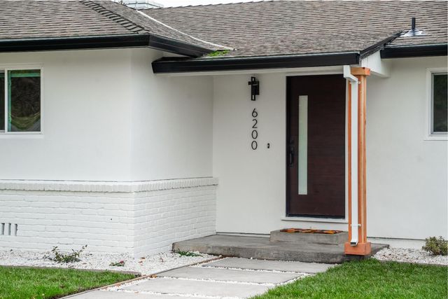 6200 Kiernan Dr, Carmichael, CA 95608