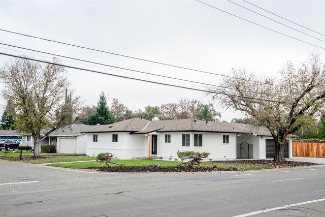 6200 Kiernan Dr, Carmichael, CA 95608