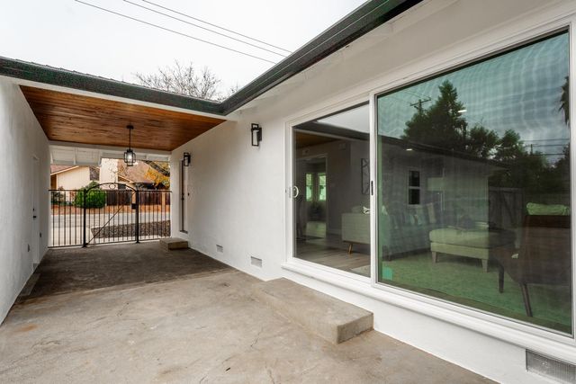 6200 Kiernan Dr, Carmichael, CA 95608