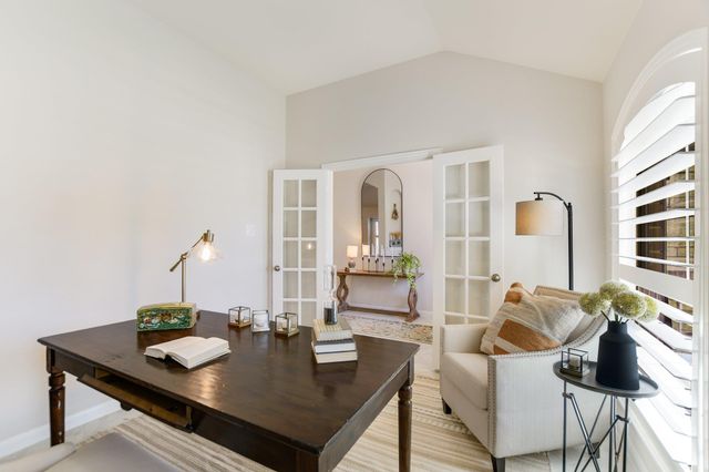 4059 Flowstone LN, Round Rock, TX 78681