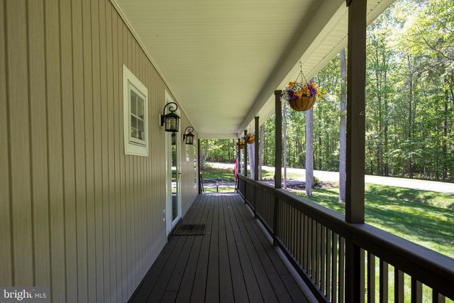 197 OAKLEIGH LN, Bumpass, VA 23024