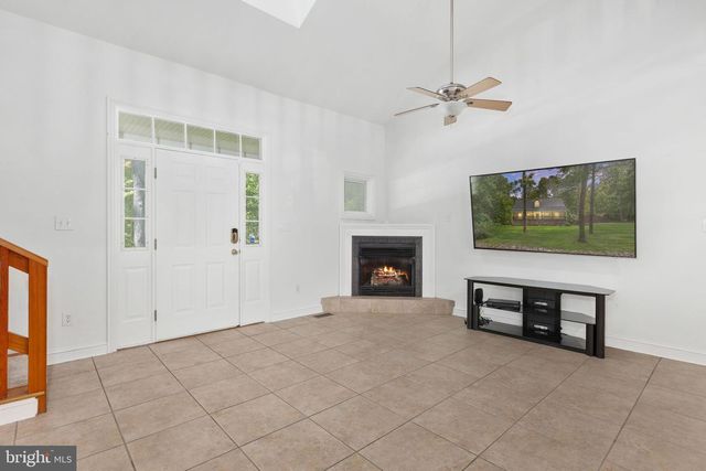 197 OAKLEIGH LN, Bumpass, VA 23024