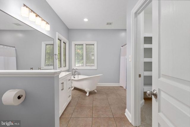 197 OAKLEIGH LN, Bumpass, VA 23024