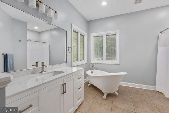197 OAKLEIGH LN, Bumpass, VA 23024