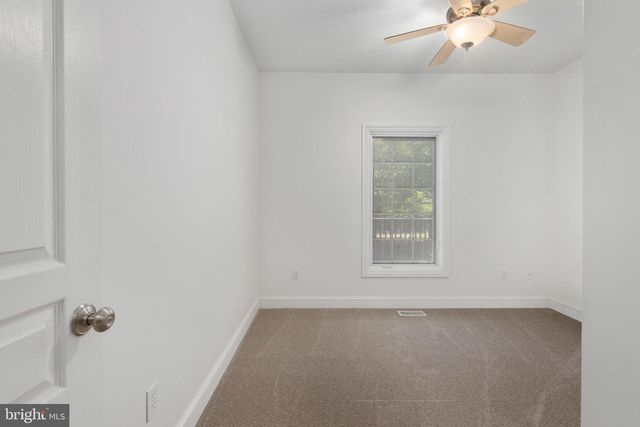 197 OAKLEIGH LN, Bumpass, VA 23024