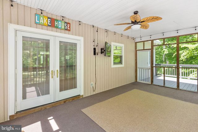 197 OAKLEIGH LN, Bumpass, VA 23024
