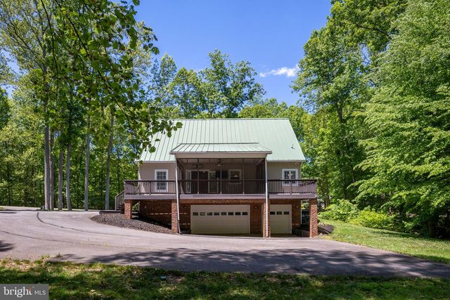 197 OAKLEIGH LN, Bumpass, VA 23024