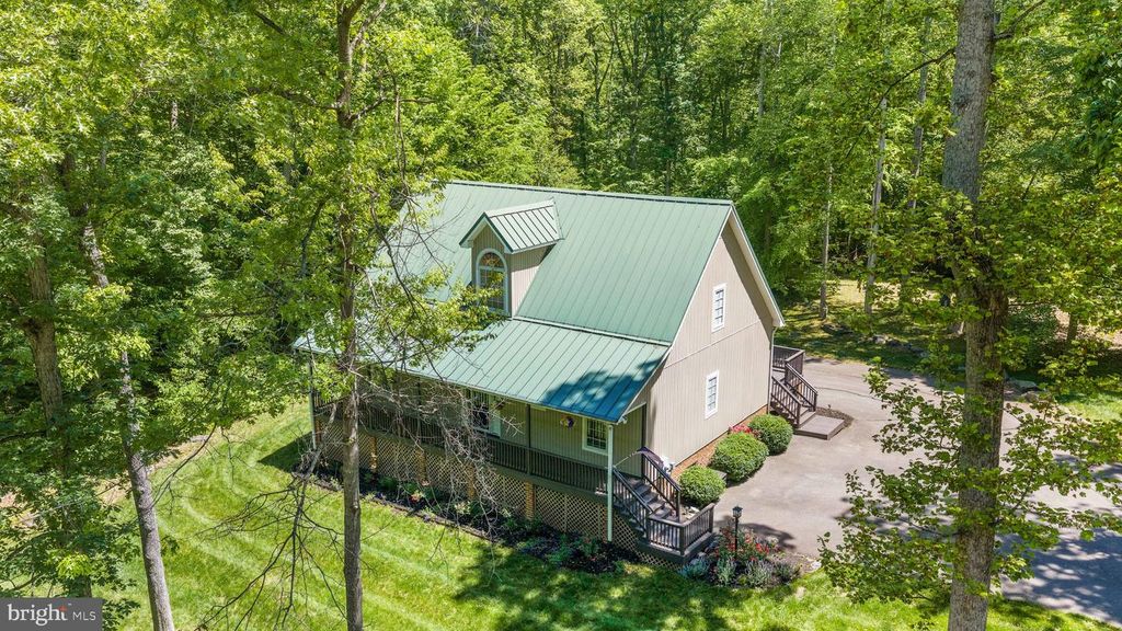 197 OAKLEIGH LN, Bumpass, VA 23024