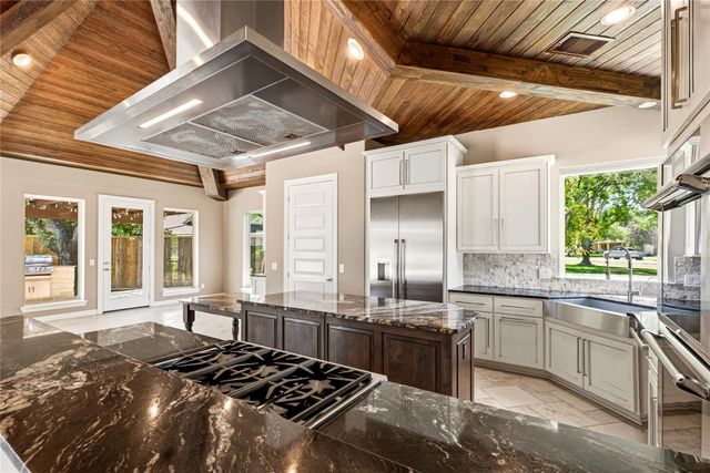 2911 S Saddlebrook Lane, Katy, TX 77494