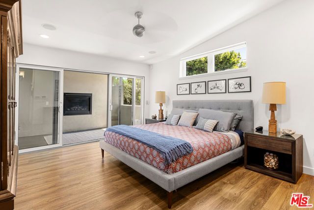 4065 Kraft Avenue, Studio City (los Angeles), CA 91604