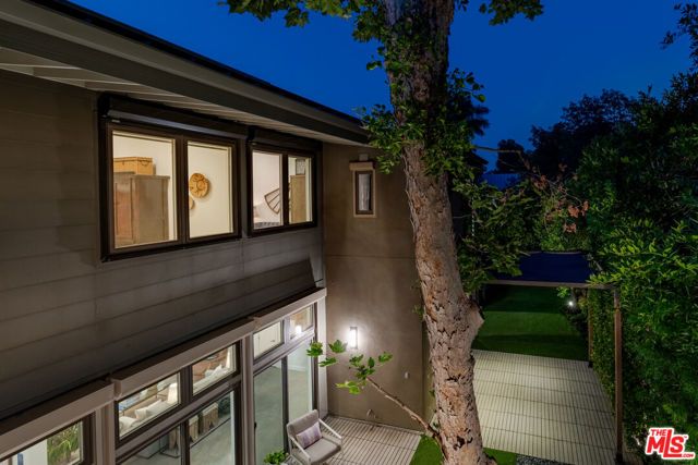 4065 Kraft Avenue, Studio City (los Angeles), CA 91604