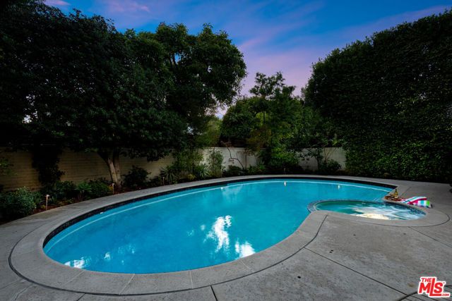 4065 Kraft Avenue, Studio City (los Angeles), CA 91604