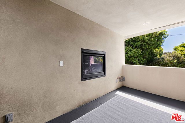 4065 Kraft Avenue, Studio City (los Angeles), CA 91604