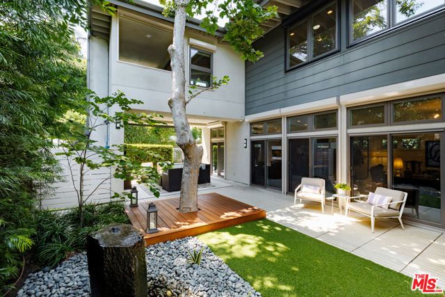 4065 Kraft Avenue, Studio City (los Angeles), CA 91604