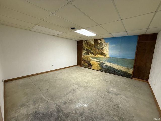 101 W Ohio Street, Holland, IN 47541