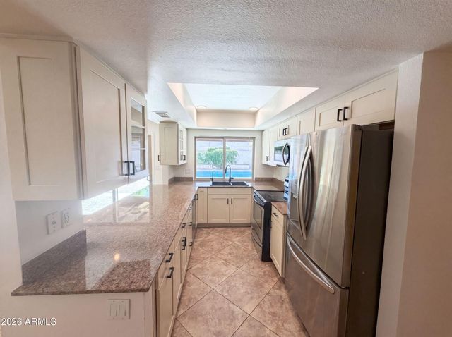 16207 N 11TH Place, Phoenix, AZ 85022