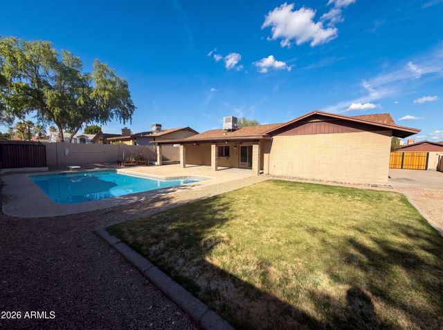 16207 N 11TH Place, Phoenix, AZ 85022