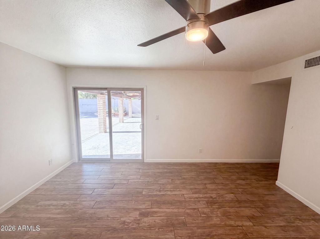16207 N 11TH Place, Phoenix, AZ 85022 — photo 3
