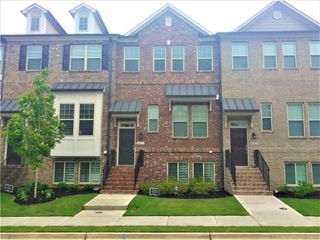 4475 Donahue Avenue, Sugar Hill, GA 30518