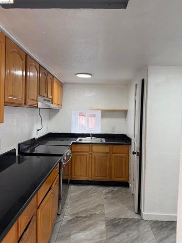 5101 Columbia Ave., Richmond, CA 94801