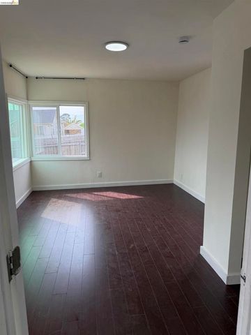 5101 Columbia Ave., Richmond, CA 94801