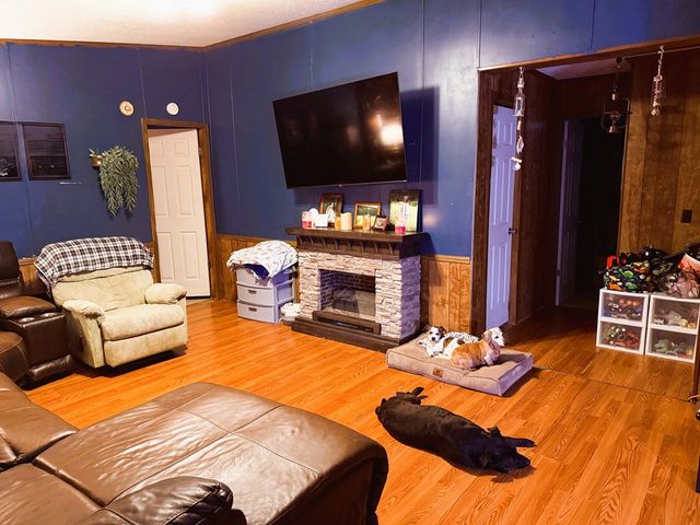 562 Worley Mill Circle, Chatsworth, GA 30705