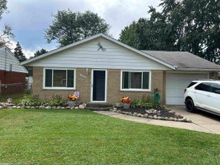 24700 Harrison Street, Harrison Twp, MI 48045