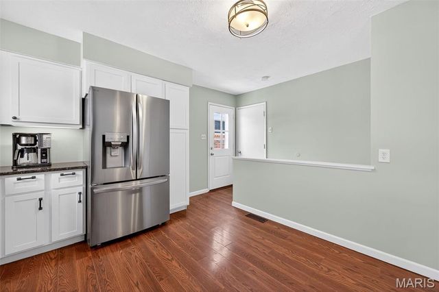 1203 Dorne Drive, Manchester, MO 63021