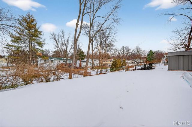 1203 Dorne Drive, Manchester, MO 63021