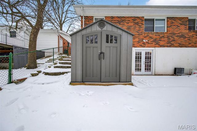 1203 Dorne Drive, Manchester, MO 63021