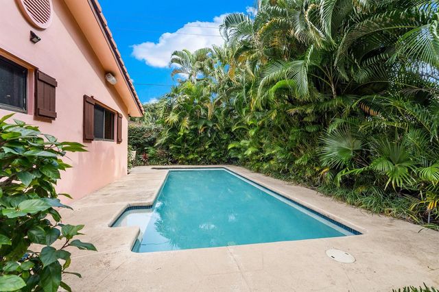 708 NW 6th Drive, Boca Raton, FL 33486