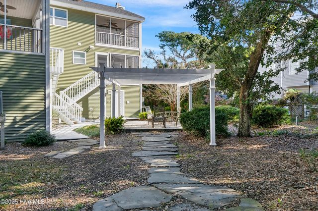 111 Cutlass Drive, Holly Ridge, NC 28445