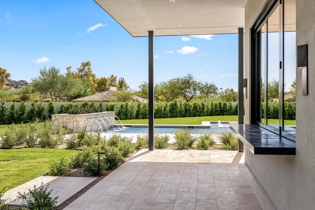 6321 N 48TH Place, Paradise Valley, AZ 85253