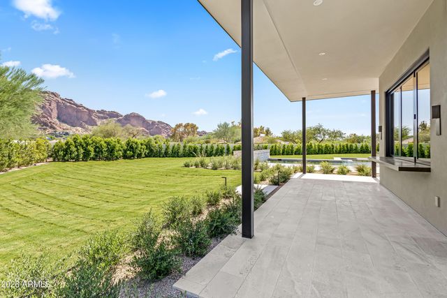 6321 N 48TH Place, Paradise Valley, AZ 85253