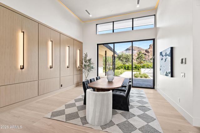 6321 N 48TH Place, Paradise Valley, AZ 85253