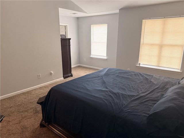 6229 Hickory Lane Circle, Union City, GA 30291