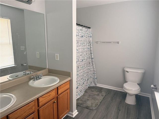 6229 Hickory Lane Circle, Union City, GA 30291