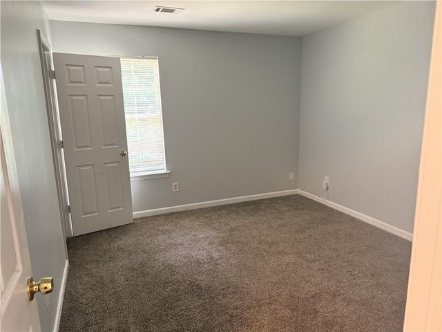 6229 Hickory Lane Circle, Union City, GA 30291