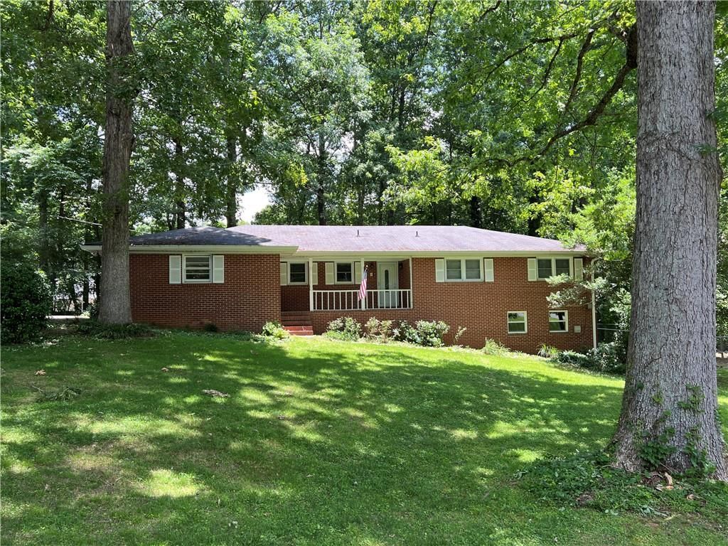 3170 DOUGLAS NW Lane, Kennesaw, GA 30144