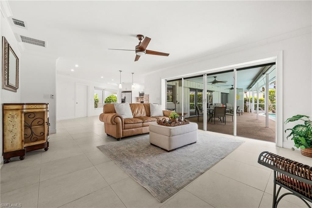421 Palm River BLVD, NAPLES, FL 34110 — photo 2