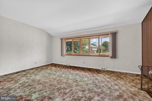 804 JOHNS RD, Cherry Hill, NJ 08034