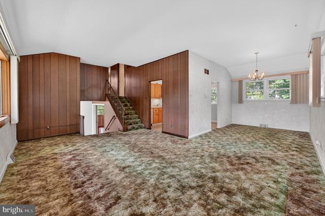 804 JOHNS RD, Cherry Hill, NJ 08034