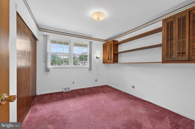804 JOHNS RD, Cherry Hill, NJ 08034