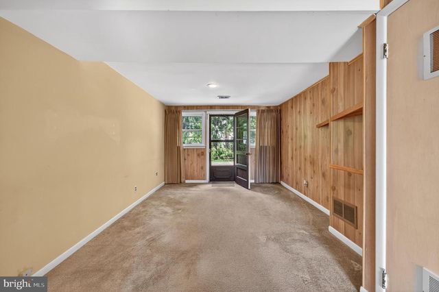 804 JOHNS RD, Cherry Hill, NJ 08034