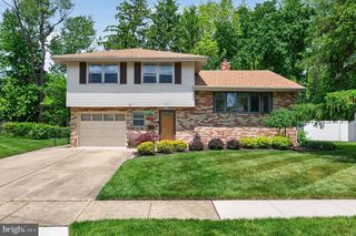 804 JOHNS RD, Cherry Hill, NJ 08034