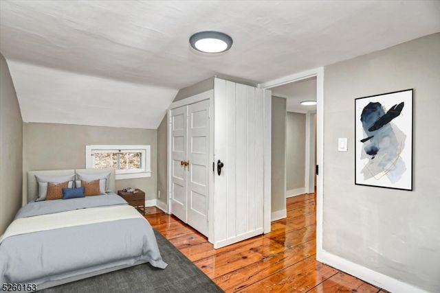 10 Lommason Glen Rd, White Twp., NJ 07823